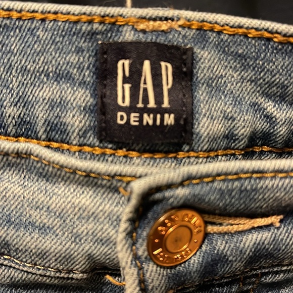 Gap denim - Picture 2 of 3